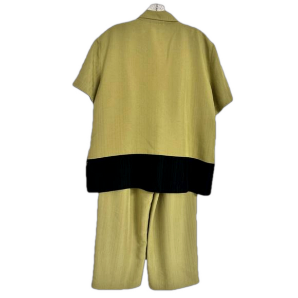 Alfred Dunner Women’s Green and Black Floral Outfit Size 14 - Picture 2 of 6